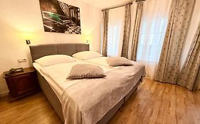 Hayk Altstadthotel&Appartements